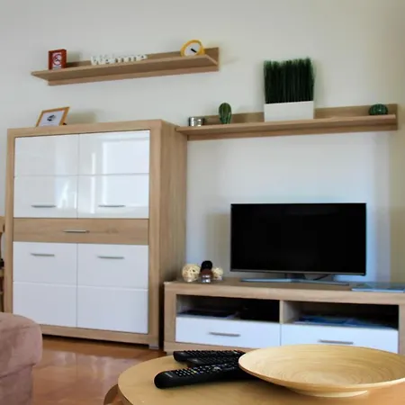 Adris - Private Parking Apartament *